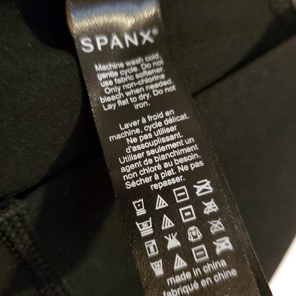 SPANX Woman's tummy control leggings Black compression pants Size LG - Picture 6 of 6